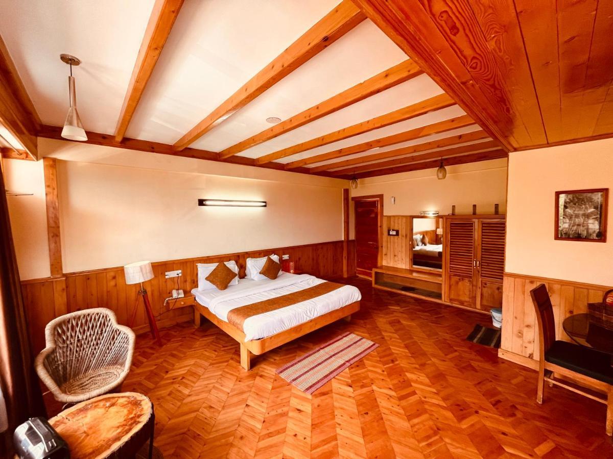 Valley Of Gods - Scenic River & Mountain View Hotel In Manali المظهر الخارجي الصورة