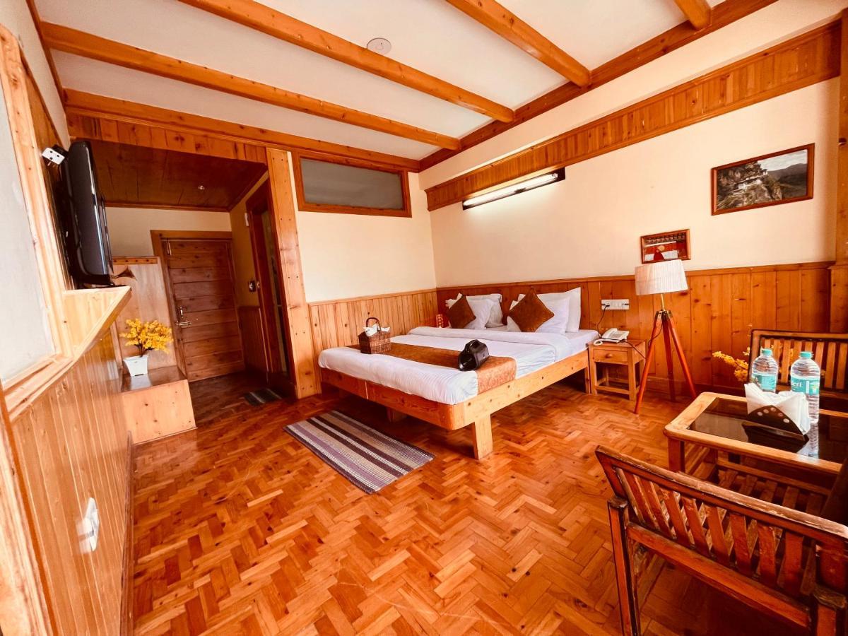 Valley Of Gods - Scenic River & Mountain View Hotel In Manali المظهر الخارجي الصورة